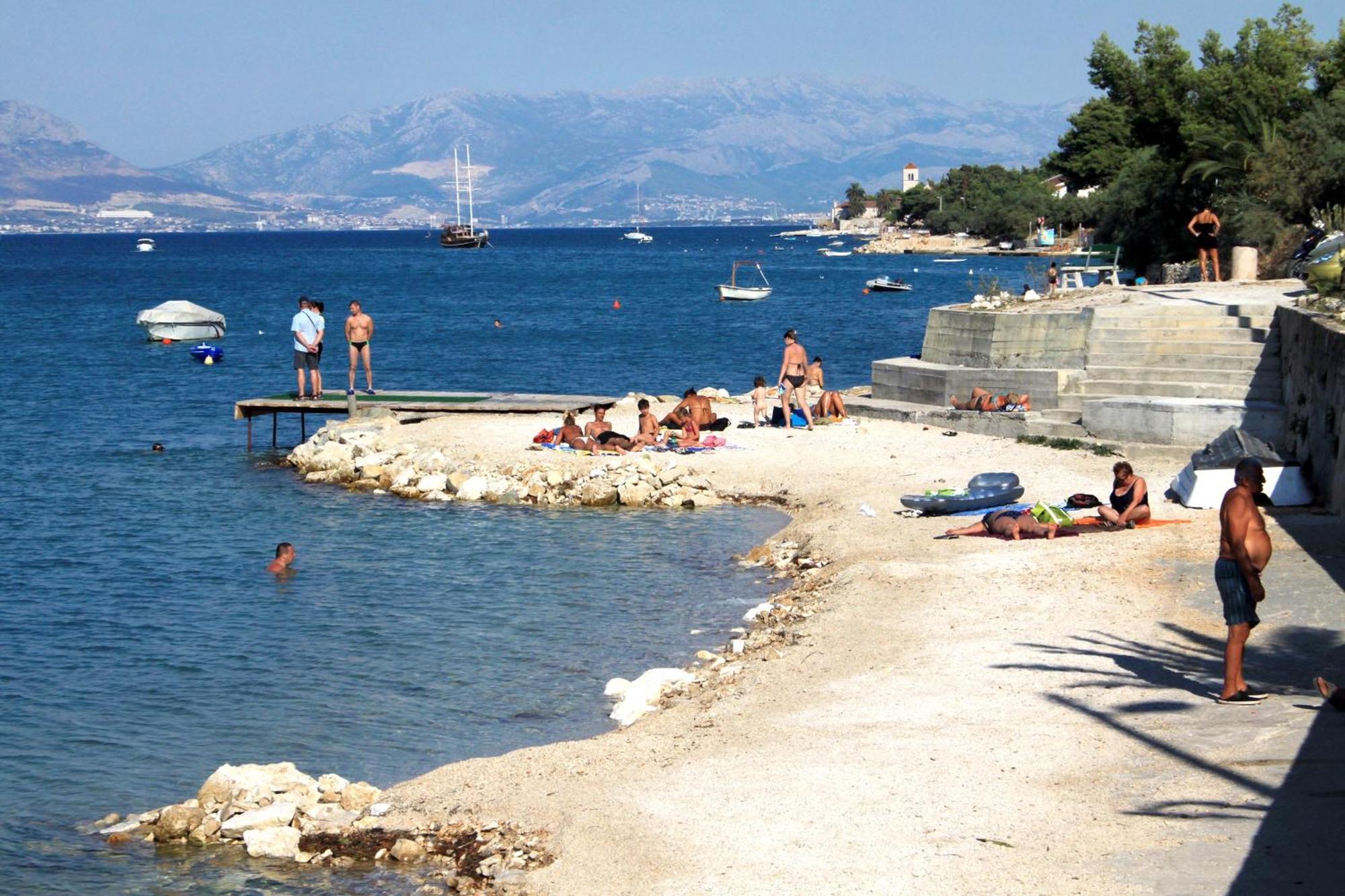 Apartments With A Parking Space Mastrinka, Ciovo - 23177 Trogir Bagian luar foto
